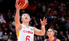 爱游戏体育平台-澳大利亚女篮凭借团队合作，闯入四强(澳大利亚女篮凭借团队合作,闯入四强队)