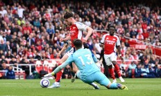 爱游戏网页版-关于阿森纳客场憾负，遭遇赛季第四场失利的信息