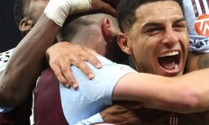 爱游戏体育直播-秘鲁国家队备战美洲杯勇争冠军