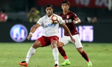 爱游戏体育官网-包含河北华夏幸福客场战平上海上港，保持不败记录的词条