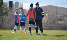 爱游戏官方登录入口-曼联保持连胜势头，世俱杯冠军呼之欲出