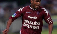 爱游戏亚洲官网-法甲冠军陷入低谷，呼吁球队自我反思的简单介绍