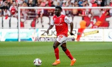 爱游戏-包含尼斯客场战平里昂，法甲劲旅不敌升班马的词条