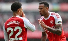 爱游戏官网入口-包含阿森纳球迷抗议管理层，要求提升球队实力的词条