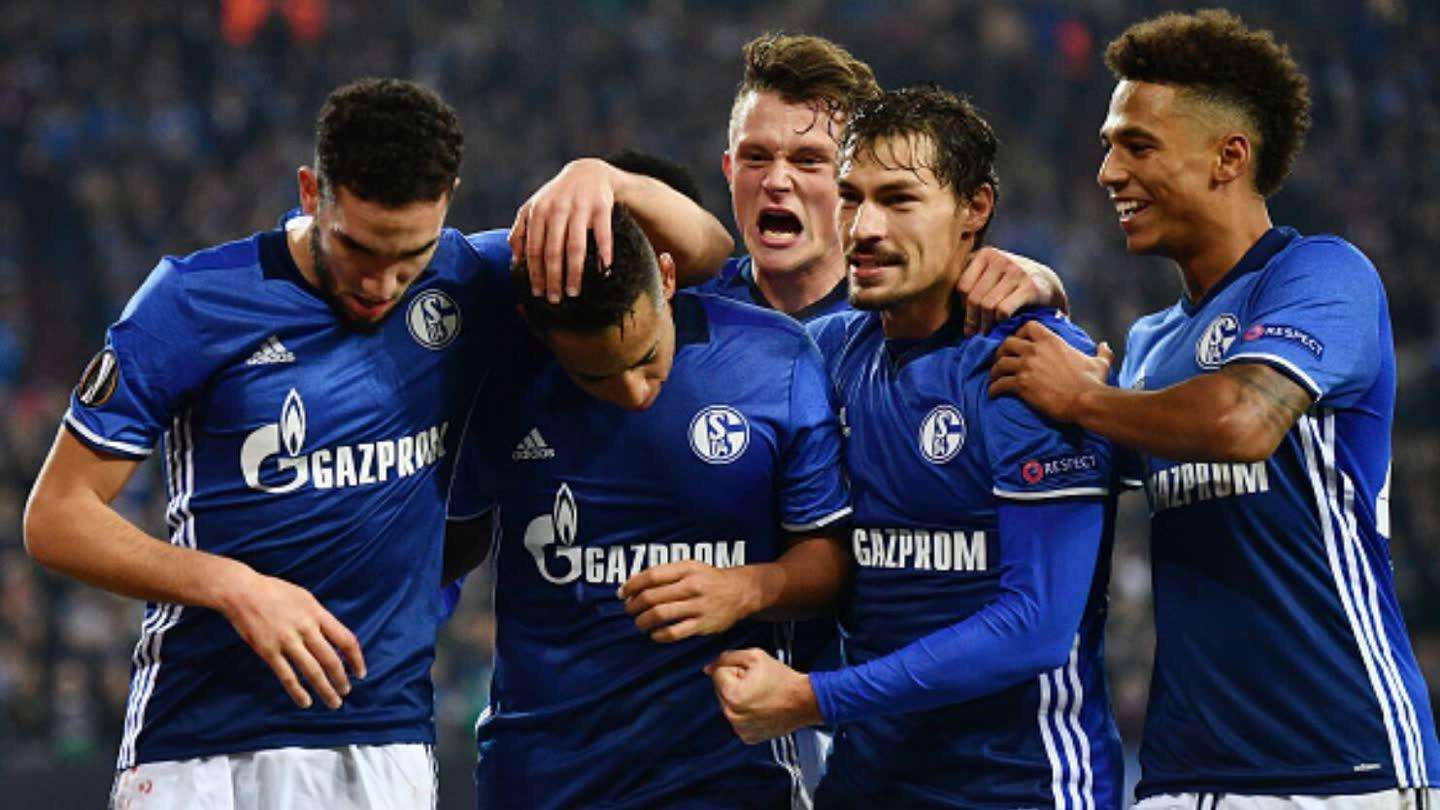 关于沙尔克队后防重整旗鼓，稳住局势的信息