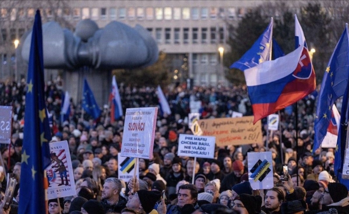 斯洛伐克横扫波兰,取得欧锦赛强席位的简单介绍 斯洛伐克横扫波兰,取得欧锦赛强席位的简单介绍