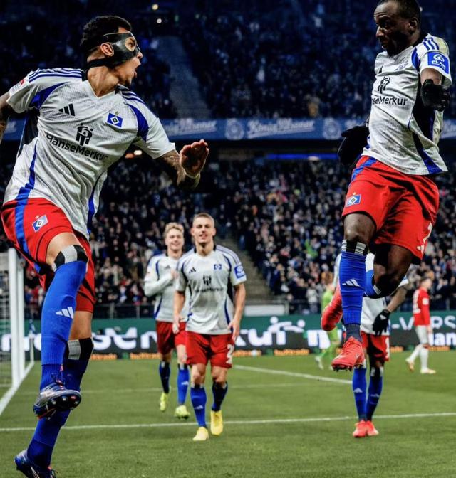 关于汉堡竞技足球俱乐部击败强敌,全力冲刺的信息 关于汉堡竞技足球俱乐部击败强敌,全力冲刺的信息