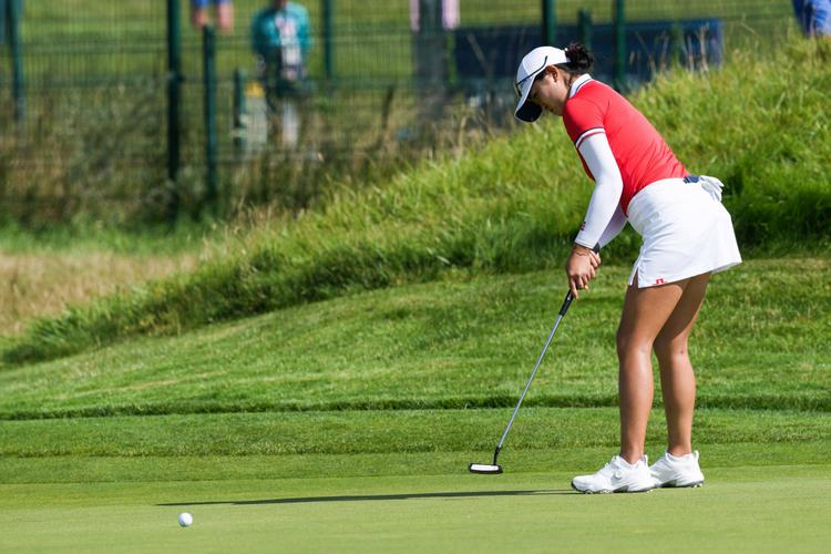 高尔夫赛场上,选手积极备战寻求突破的简单介绍 高尔夫赛场上,选手积极备战寻求突破的简单介绍