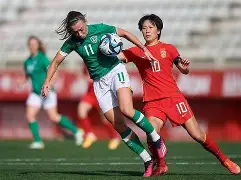 瑞典女足展现团结力量,比赛中展现出色表现(瑞典女足展现团结力量,比赛中展现出色表现的是) 瑞典女足展现团结力量,比赛中展现出色表现(瑞典女足展现团结力量,比赛中展现出色表现的是)