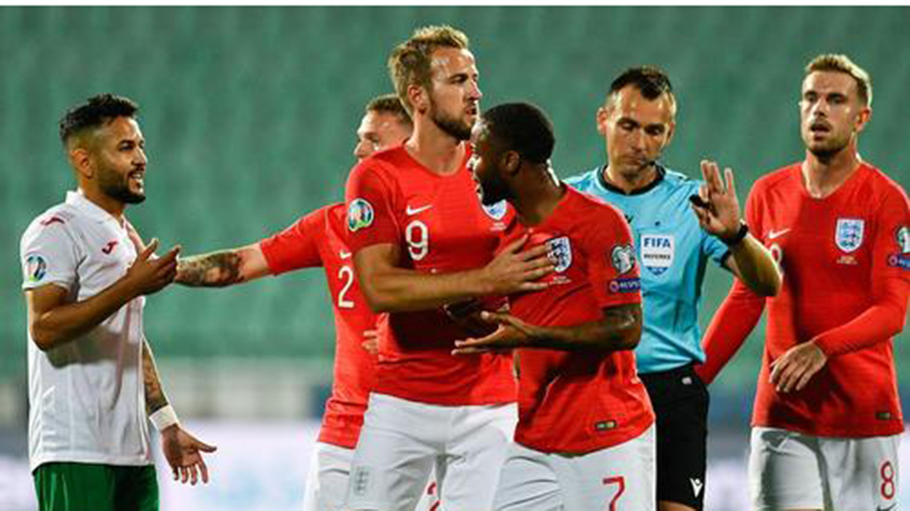 保加利亚国家队惨败出局,球迷心痛无措的简单介绍 保加利亚国家队惨败出局,球迷心痛无措的简单介绍