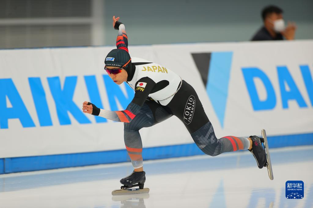 荷兰轮滑选手超越极限,获得巨大成功 荷兰轮滑选手超越极限,获得巨大成功