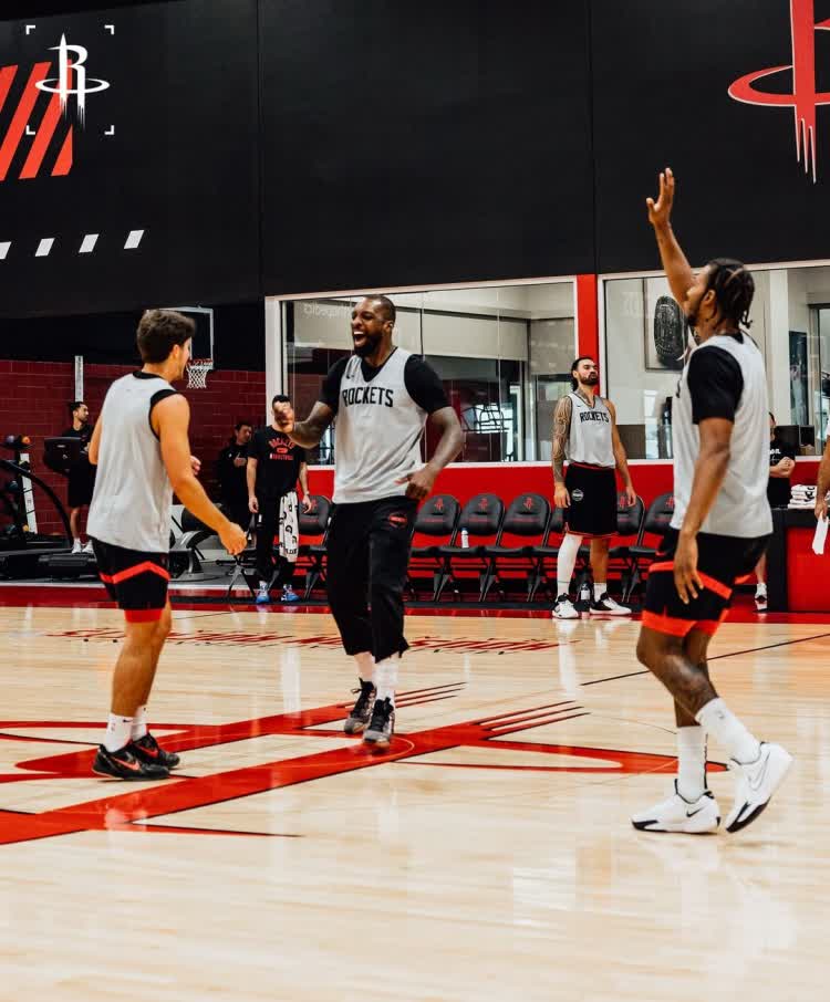 火箭队客场告捷，防守端发挥出色