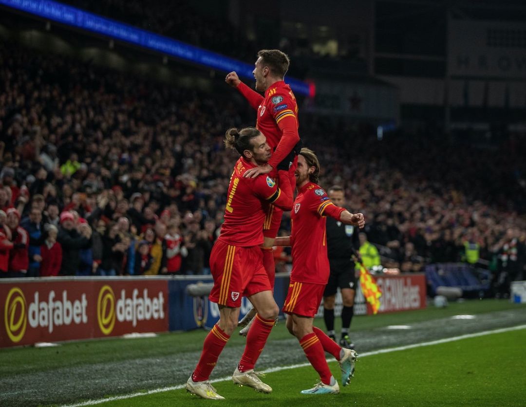 斯洛文尼亚艰难晋级,欧洲杯席位悬念重重 斯洛文尼亚艰难晋级,欧洲杯席位悬念重重