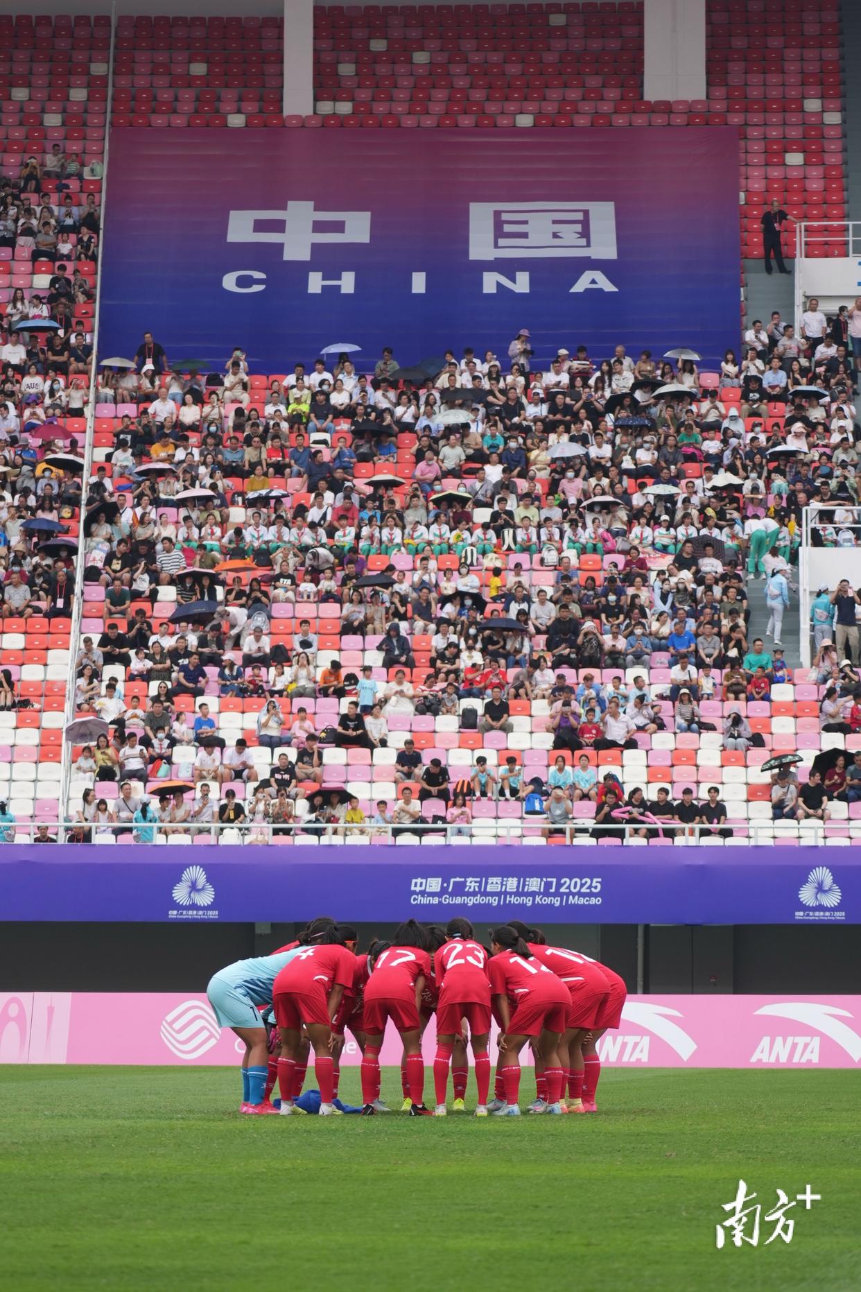 亚洲女足大赛启动,比赛激情四射场面火爆的简单介绍 亚洲女足大赛启动,比赛激情四射场面火爆的简单介绍