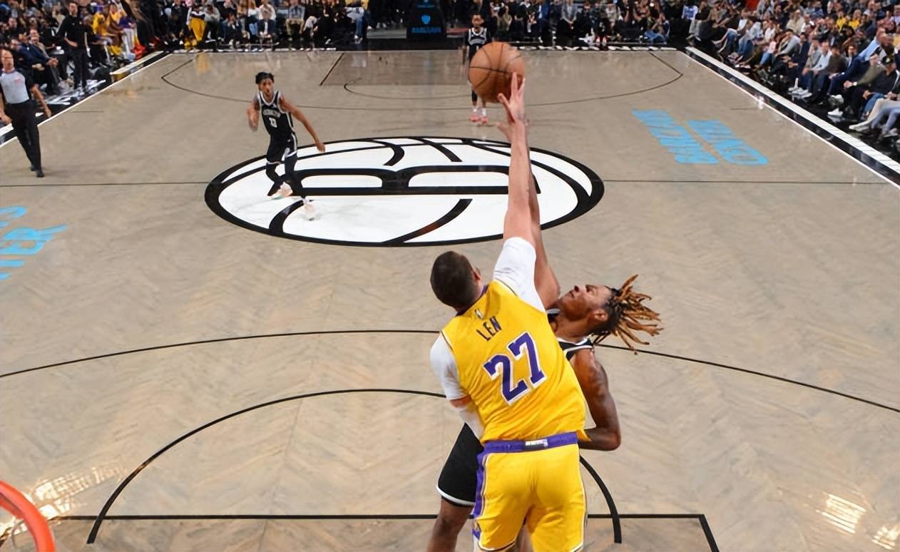 湖人反弹乏力连续两场失利的简单介绍