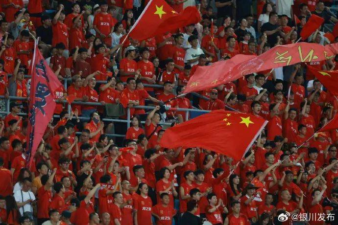 一鼓作气：女足赛场上势不可挡的简单介绍