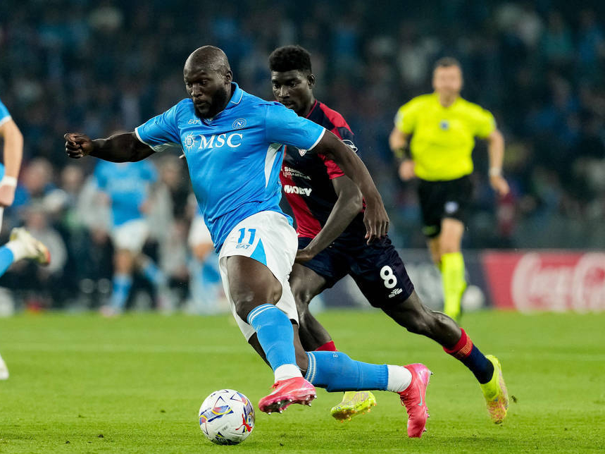 卡利亚里主场战胜对手，保持稳定的简单介绍