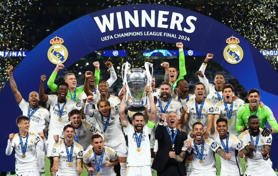 皇马迈入欧冠决赛,球队团结一致备战 皇马迈入欧冠决赛,球队团结一致备战