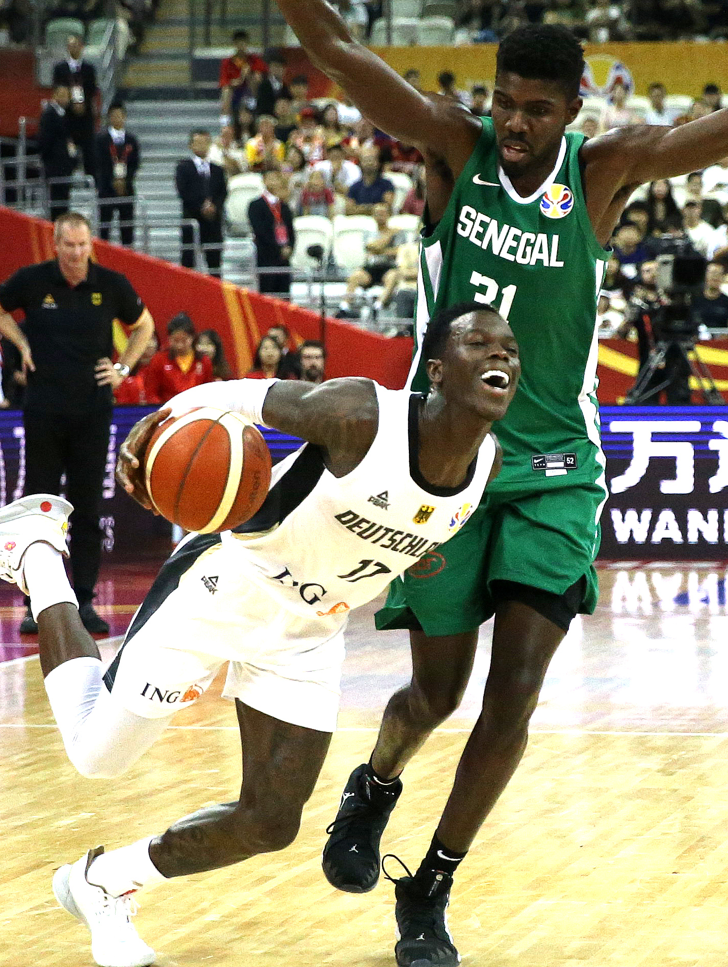 包含塞内加尔篮球联赛新赛季开启成绩值得期待的词条