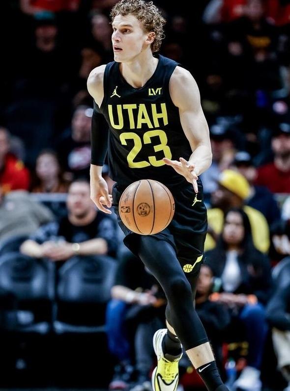 不来梅取得重要胜利，士气大振的简单介绍